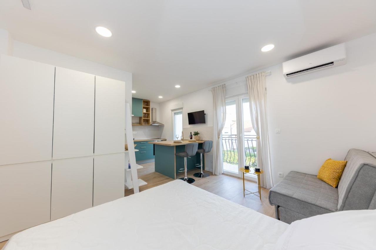 Studio Apt Breeze Split Exterior photo
